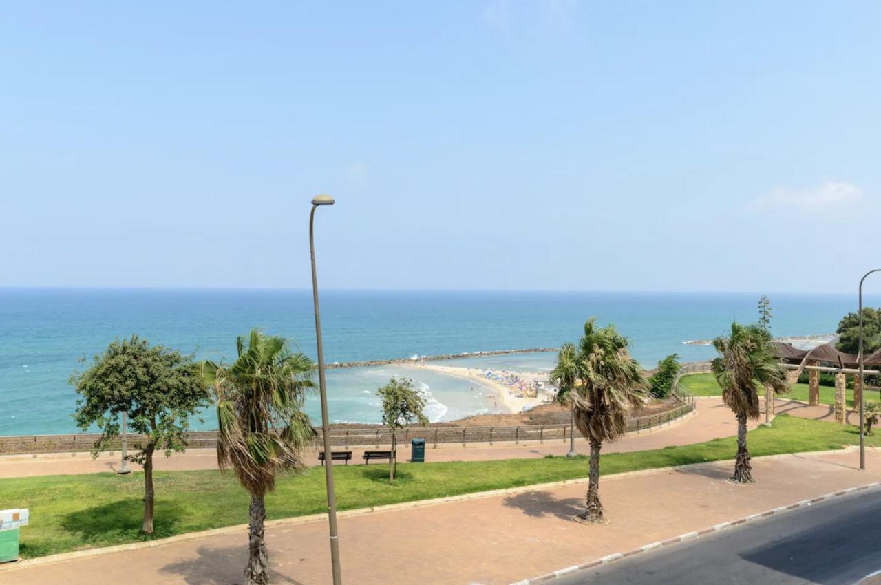 Stylish & Spacious 3 Bedroom Apartment By The Sea Netanya Dış mekan fotoğraf