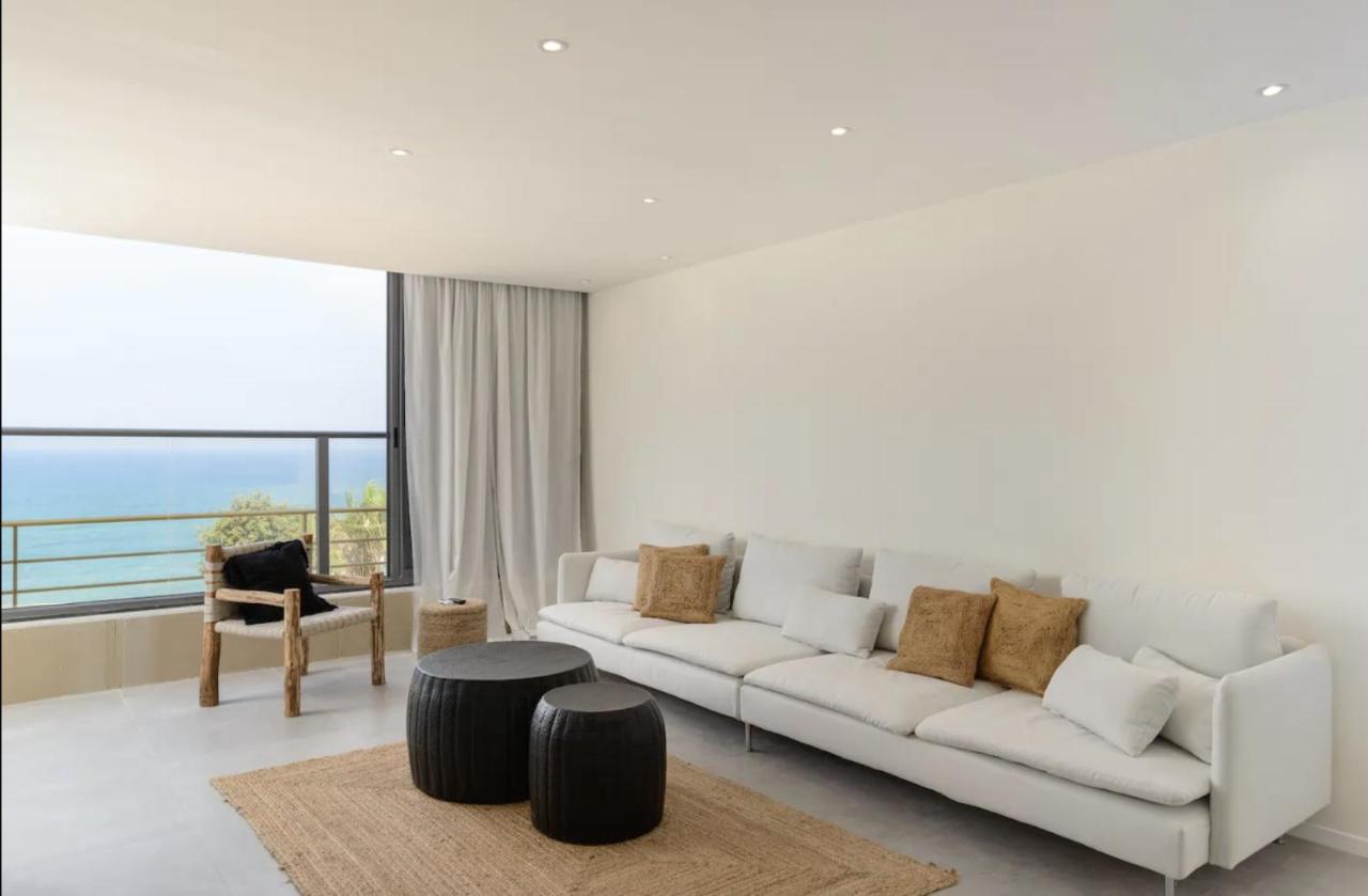 Stylish & Spacious 3 Bedroom Apartment By The Sea Netanya Dış mekan fotoğraf